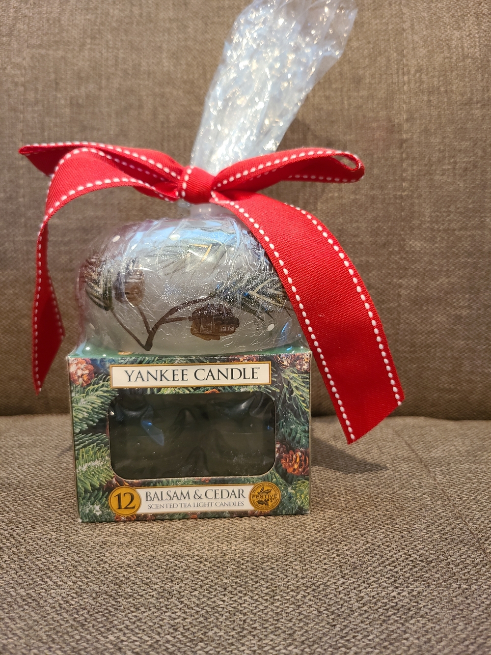 Yankee Candle balsam & cedar scented tealight gift set